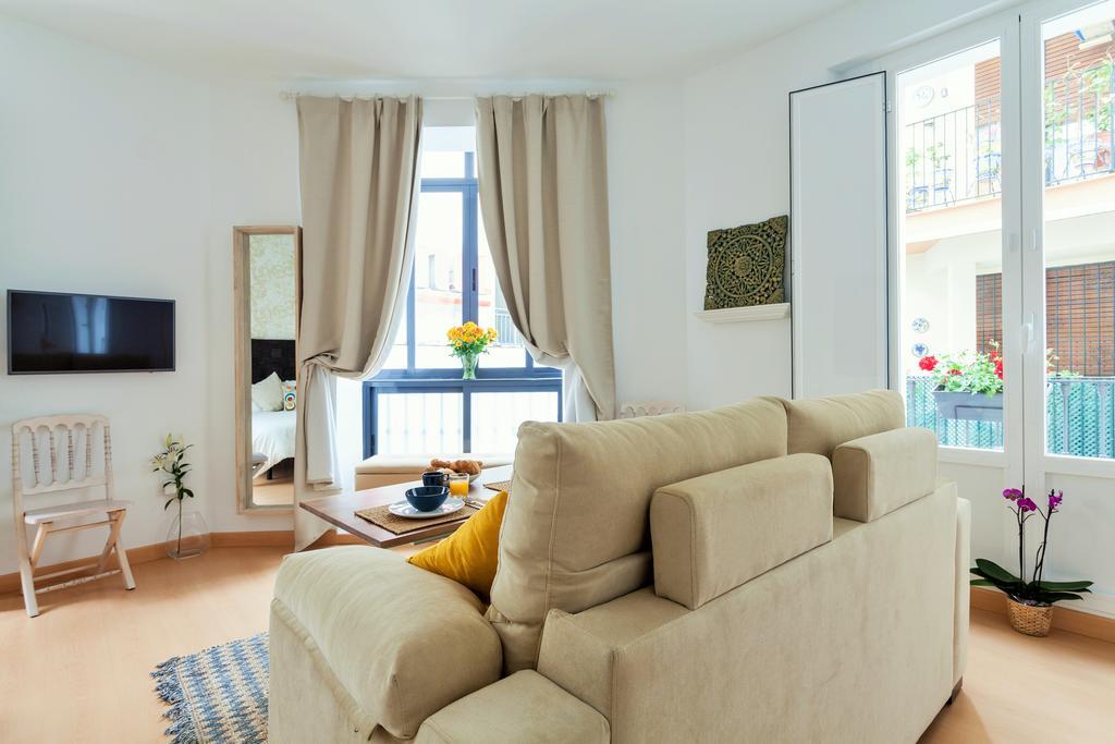 Hostly Acetres 1A Loft In City Center, Comunal Terrace, Fibre,Parking Optional Sevilla Exteriör bild