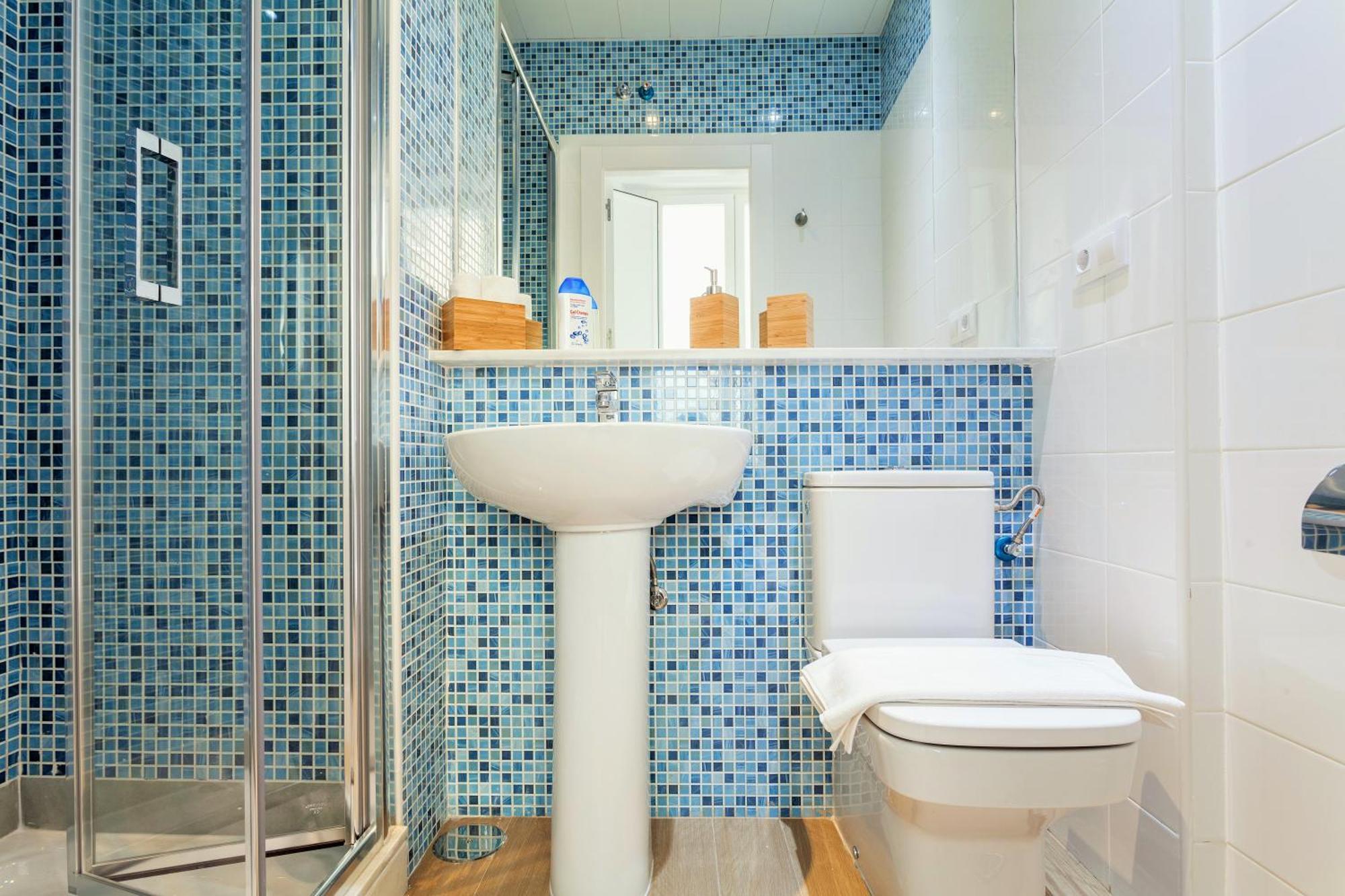 Hostly Acetres 1A Loft In City Center, Comunal Terrace, Fibre,Parking Optional Sevilla Exteriör bild