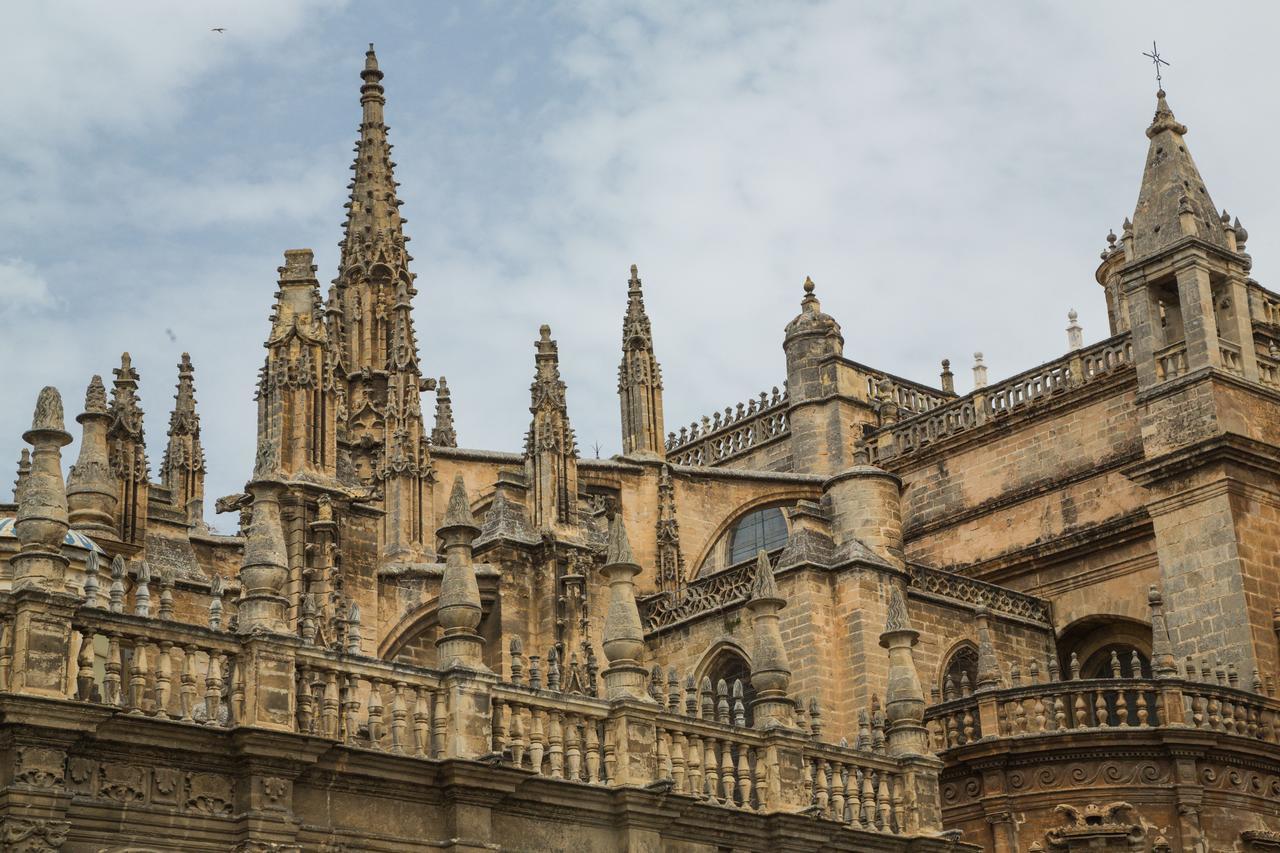Hostly Acetres 1A Loft In City Center, Comunal Terrace, Fibre,Parking Optional Sevilla Exteriör bild